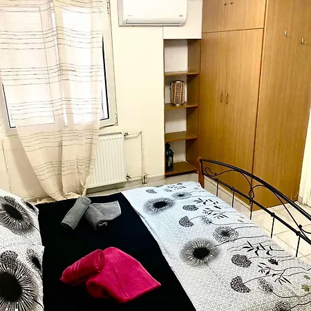 George'S Apartment Афины Экстерьер фото