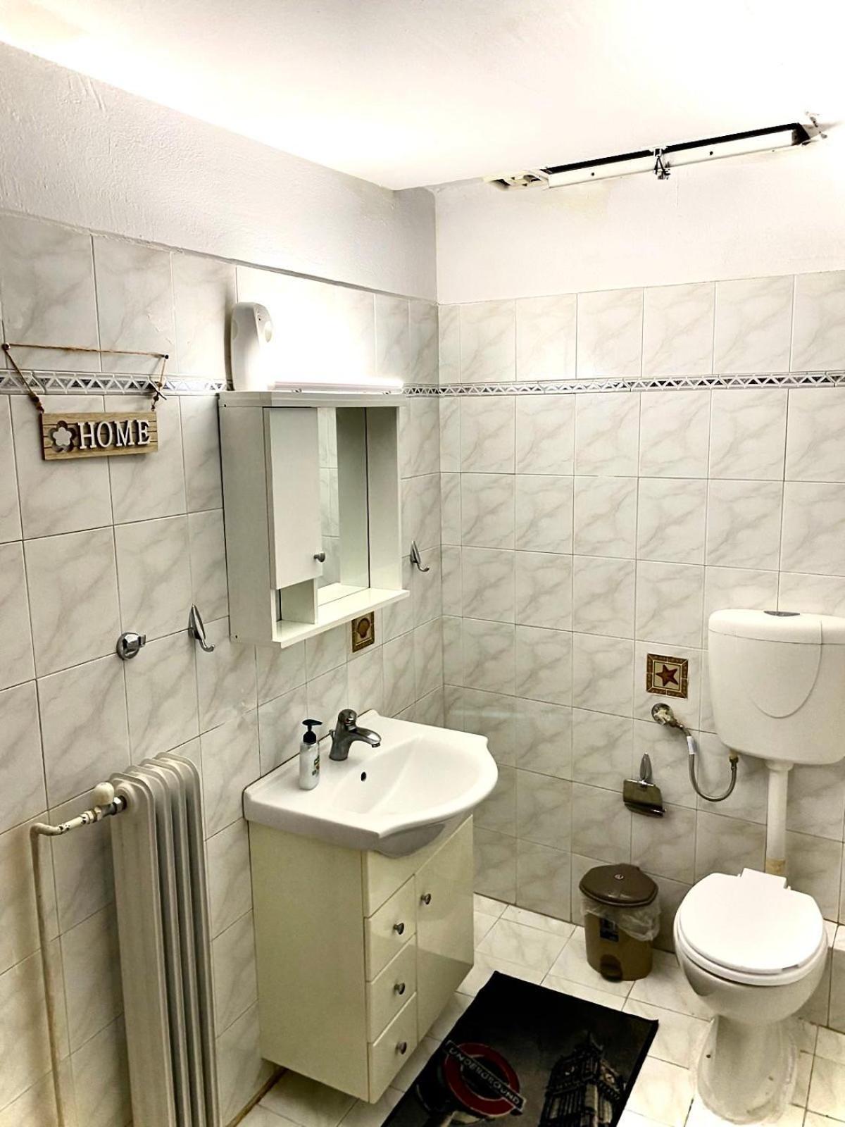 Apartament George's Atena
